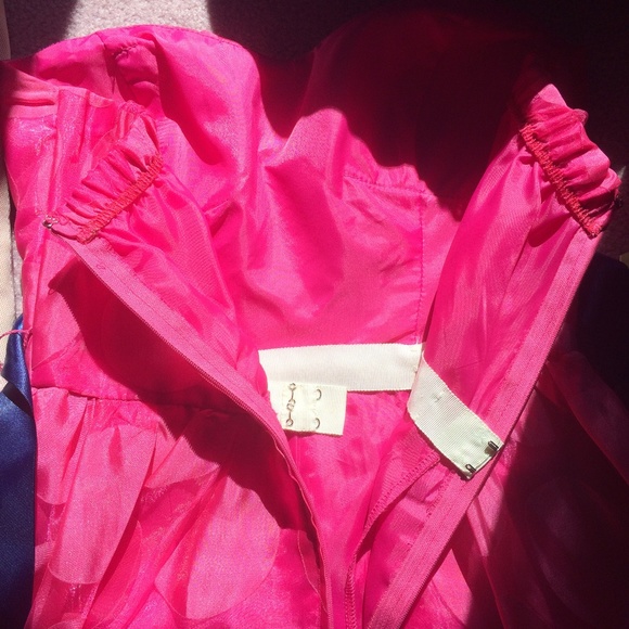 Juniors pink strapless dress - Picture 3 of 3